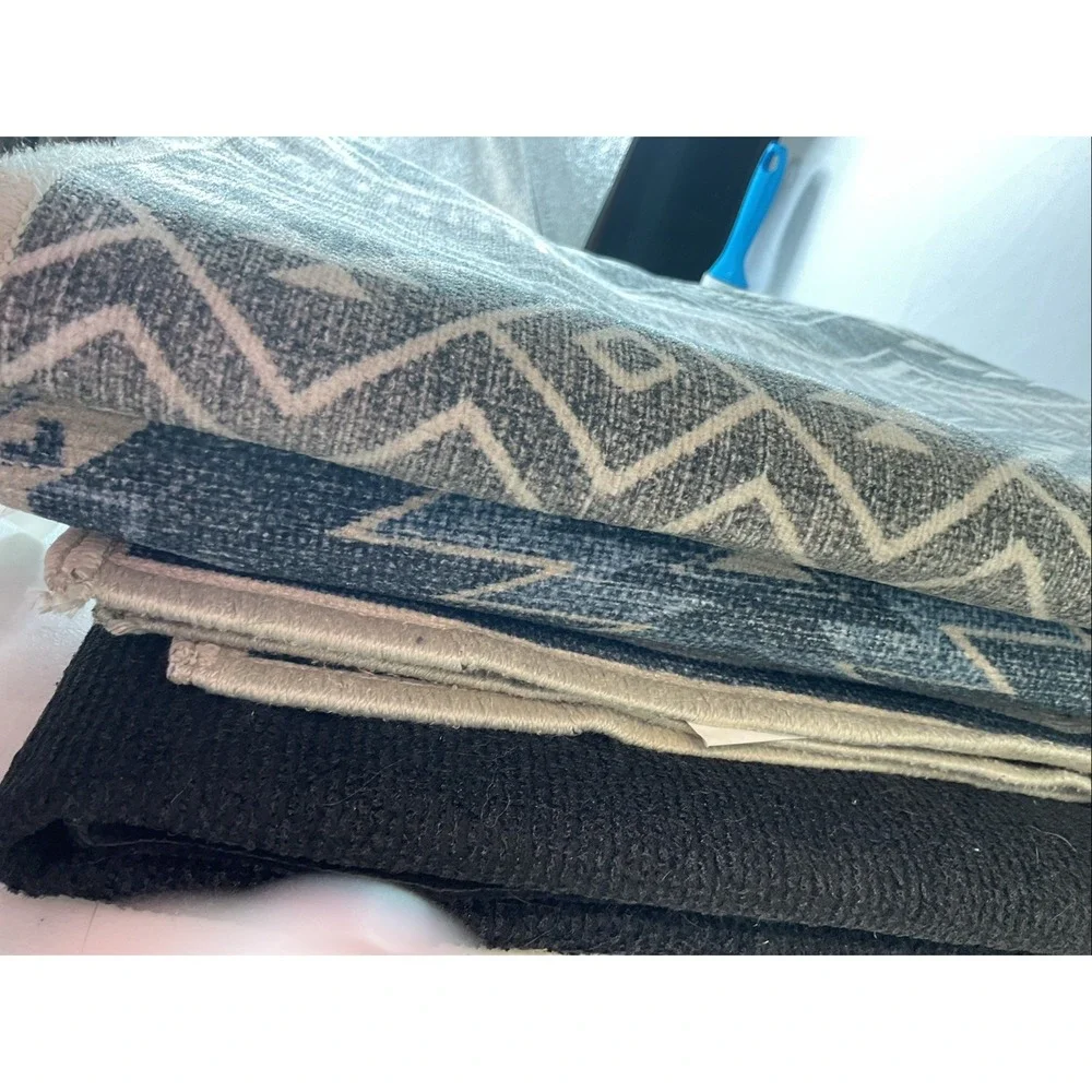 Lot of 3 Ruggables 2 door mats 3 x 2 Blue Grey 3 x 5 southwestern Pads included